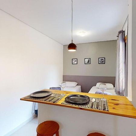 Studio 6 Pinheiros By Oba Sao Paulo Bagian luar foto